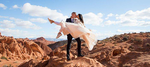 Book a Valley of Fire Wedding Las Vegas on Showtimevegas.com